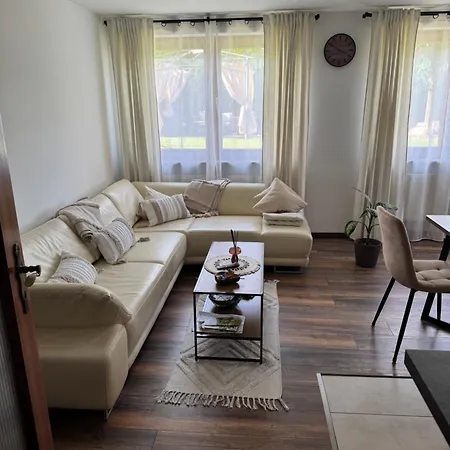 Cozy Апартаменты *